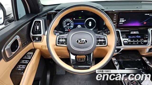 Kia Sorento 2021 — Photo 13/20