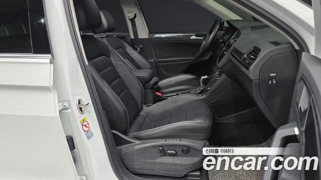 Volkswagen Tiguan 2020 — Photo 7/20
