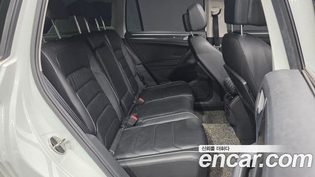 Volkswagen Tiguan 2020 — Photo 13/20