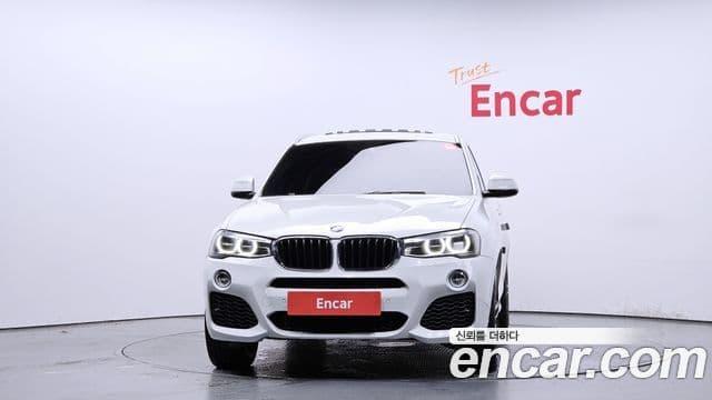 BMW X4 2018 — Photo 14/20