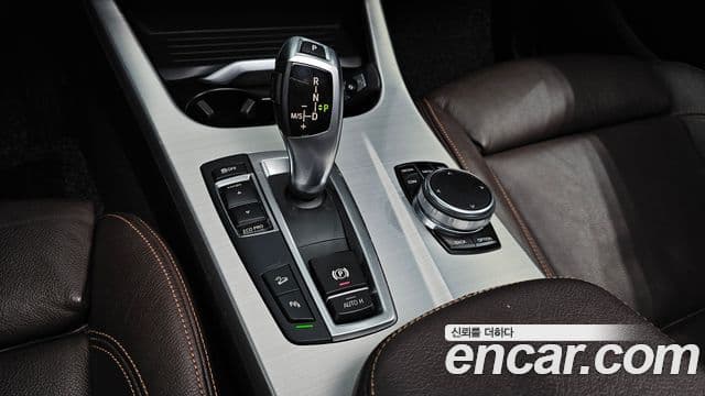 BMW X4 2018 — Photo 2/20