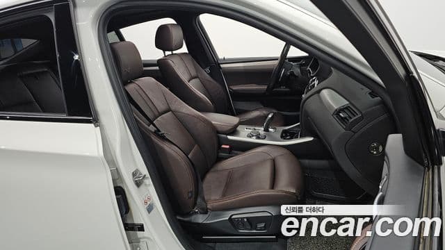 BMW X4 2018 — Photo 11/20