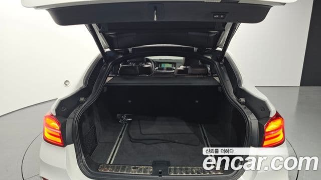 BMW X4 2018 — Photo 18/20