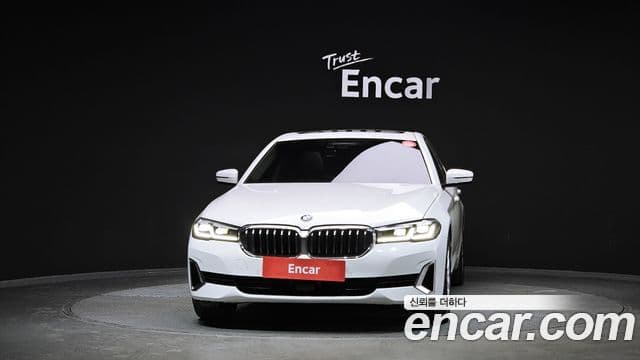 BMW 5 Series 2020 — Şəkil 18/20