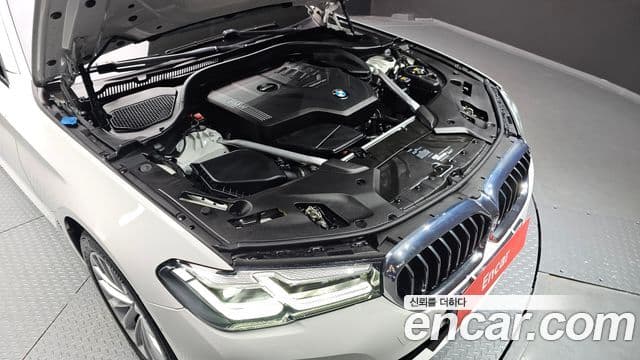 BMW 5 Series 2020 — Şəkil 20/20