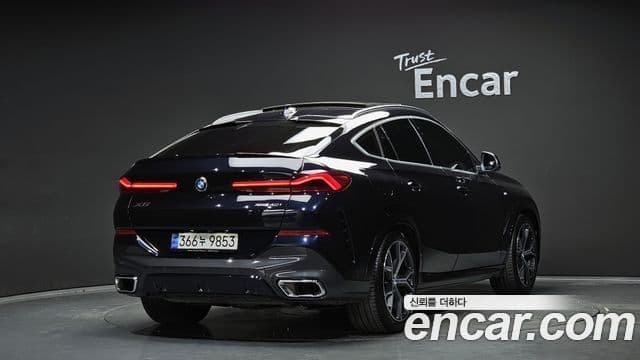 BMW X6 2022 — ფოტო 18/20