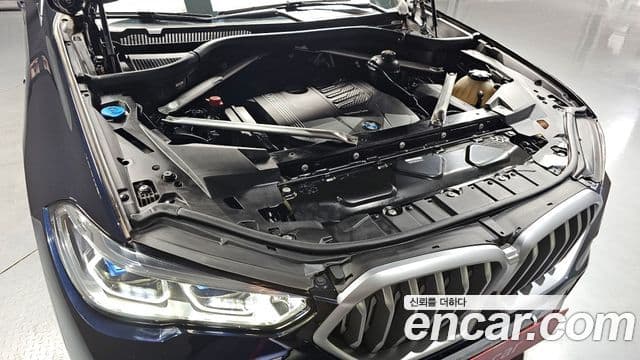 BMW X6 2022 — ფოტო 9/20