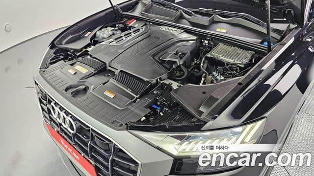 Audi Q8 2021 — Photo 15/20