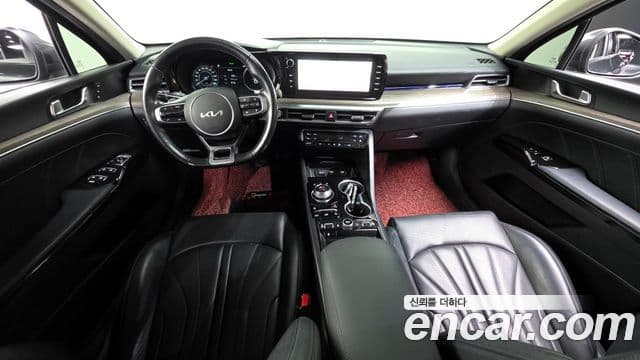 Kia K5 2021 — ფოტო 18/20