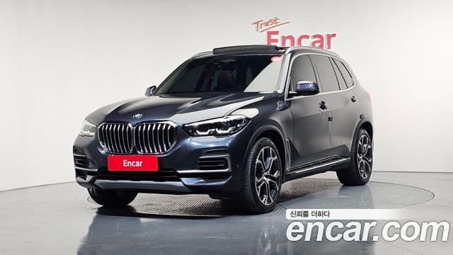 BMW X5 2022 — ფოტო 1/20