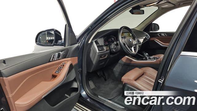 BMW X5 2022 — ფოტო 9/20