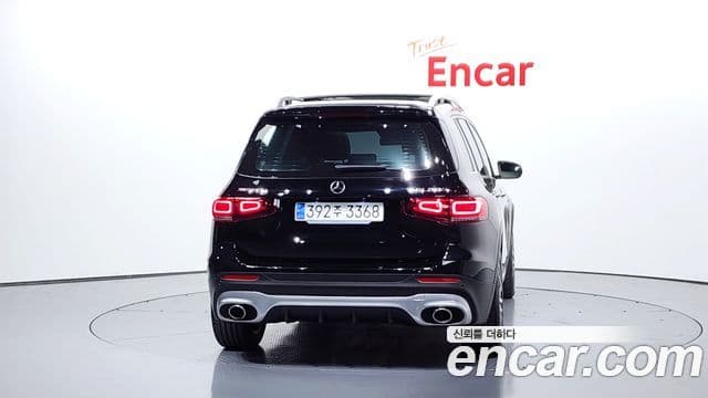 Mercedes-Benz GLB-Class 2023 — Şəkil 4/20