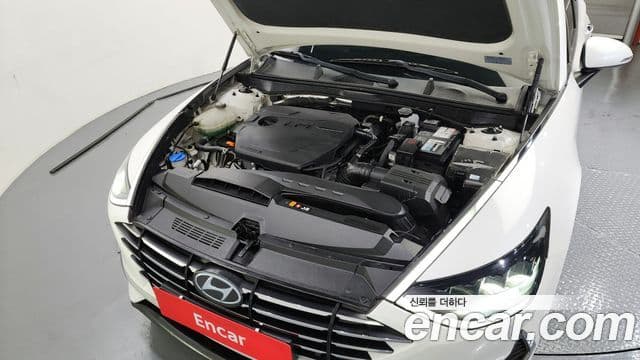 Hyundai Sonata Hybrid 2019 — ფოტო 4/20