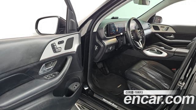 Mercedes-Benz GLE-Class 2020 — Şəkil 10/20