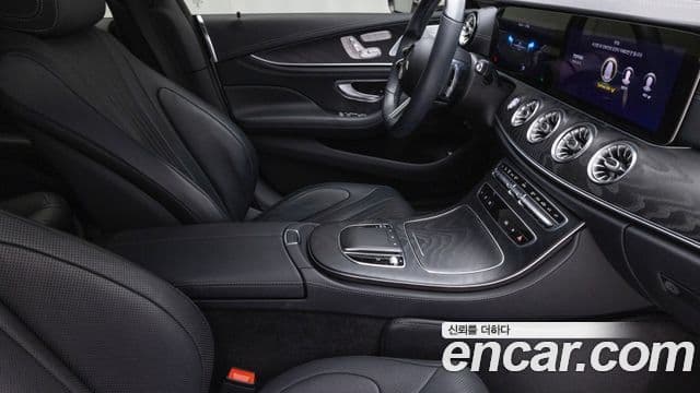 Mercedes-Benz CLS-Class 2022 — Фото 11/20