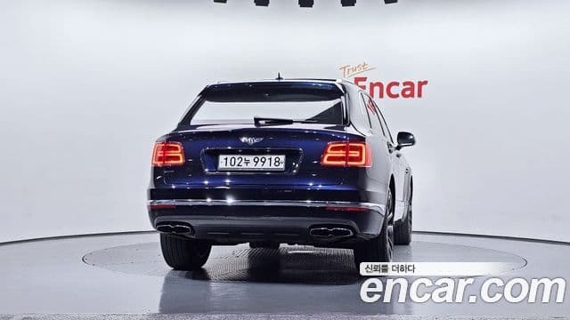 Bentley Bentayga 2020 — Şəkil 4/20
