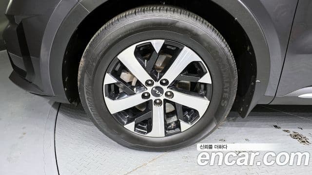 Kia Sorento 2021 — Photo 16/20