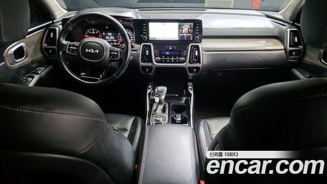 Kia Sorento 2021 — Photo 13/20