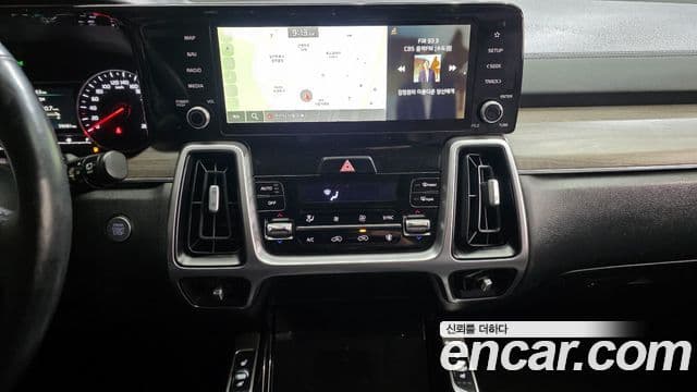 Kia Sorento 2021 — Photo 9/20