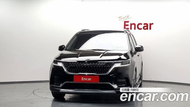 Kia Carnival 2021 — ფოტო 19/20