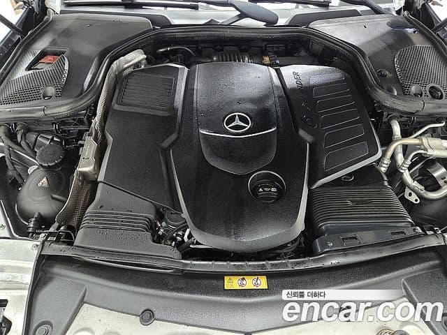 Mercedes-Benz CLS-Class 2018 — Şəkil 17/20