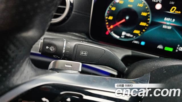 Mercedes-Benz E-Class 2021 — ფოტო 9/20