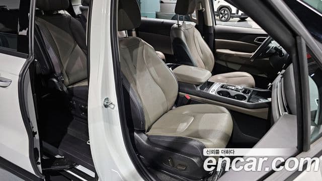 Kia Carnival 2024 — Фото 10/20