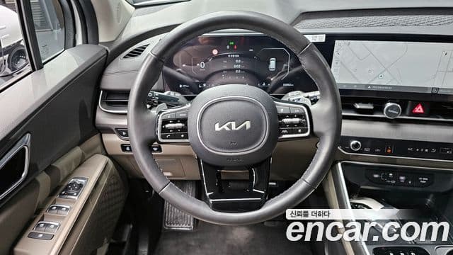 Kia Carnival 2024 — Фото 13/20