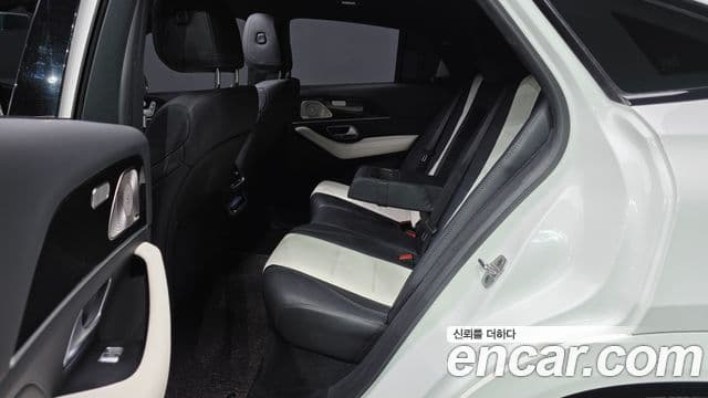 Mercedes-Benz GLE-Class 2022 — Фото 11/20
