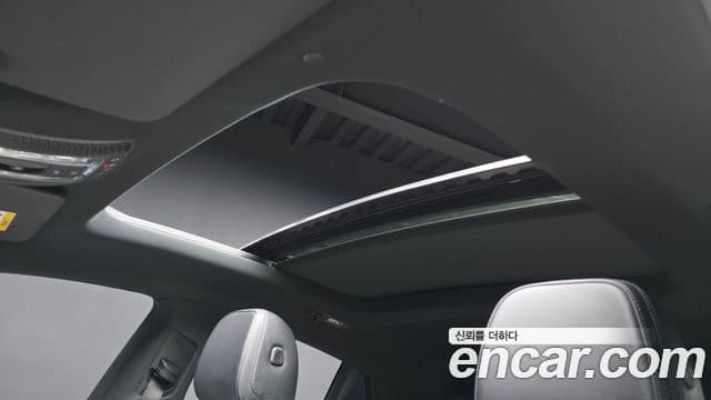 Mercedes-Benz GLE-Class 2022 — Фото 18/20