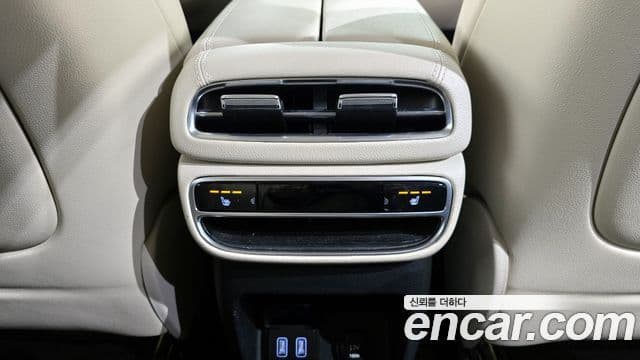 Genesis GV80 2020 — Şəkil 19/20