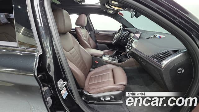 BMW X4 2020 — Фото 10/20