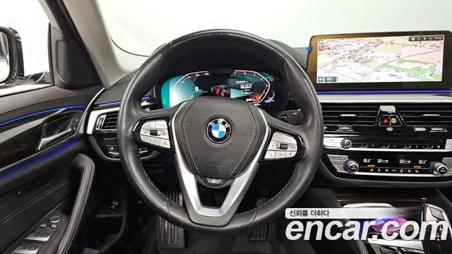 BMW 5 Series 2022 — Фото 13/20