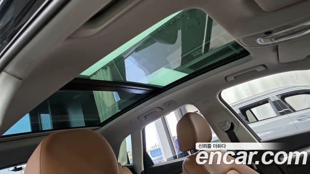 Audi Q5 2021 — ფოტო 17/20