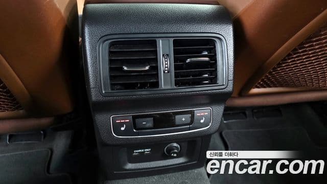 Audi Q5 2021 — ფოტო 19/20