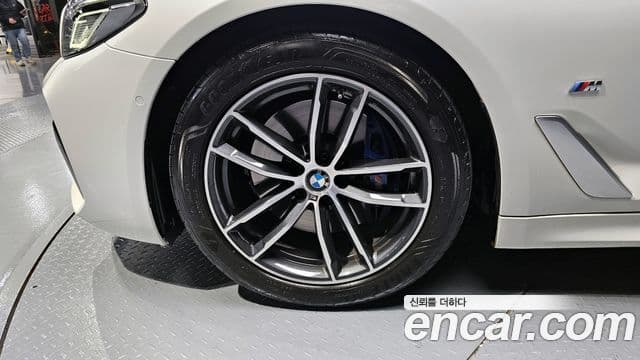 BMW 5 Series 2022 — Şəkil 5/20