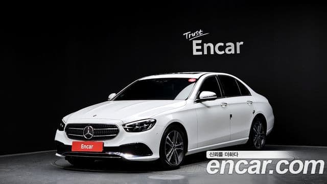 Mercedes-Benz E-Class 2023 — Şəkil 1/20