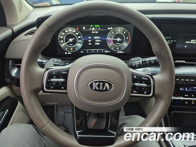 Kia Carnival 2021 — Şəkil 10/20