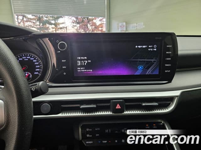 Kia K5 2020 — Şəkil 8/18