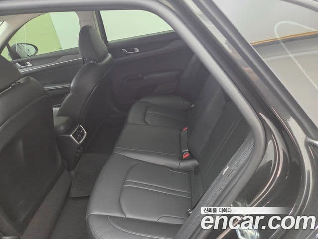 Kia K5 2020 — Şəkil 11/18