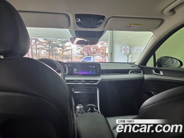 Kia K5 2020 — Şəkil 12/18
