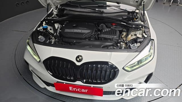 BMW 1 Series 2022 — Şəkil 6/20