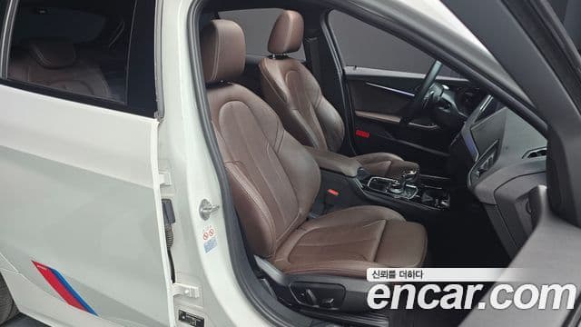 BMW 1 Series 2022 — Şəkil 12/20