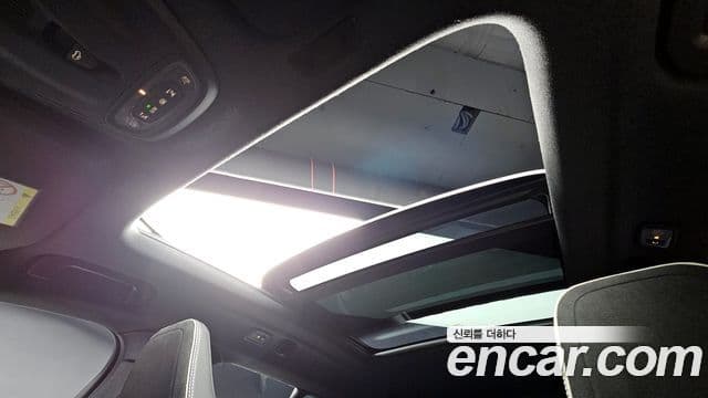 Volvo XC40 2020 — Şəkil 19/19