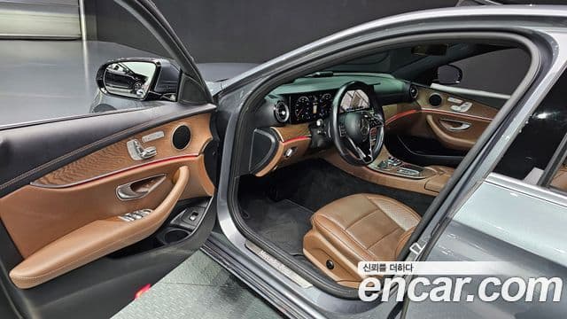 Mercedes-Benz E-Class 2021 — Şəkil 11/20