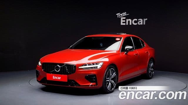 Volvo S60 2022 — Şəkil 19/20