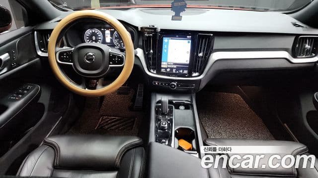Volvo S60 2022 — Şəkil 4/20