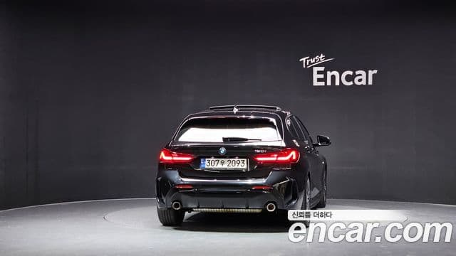 BMW 1 Series 2022 — Photo 16/20