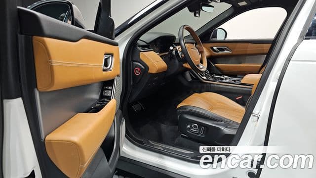Land Rover Range Rover Velar 2020 — ფოტო 10/20
