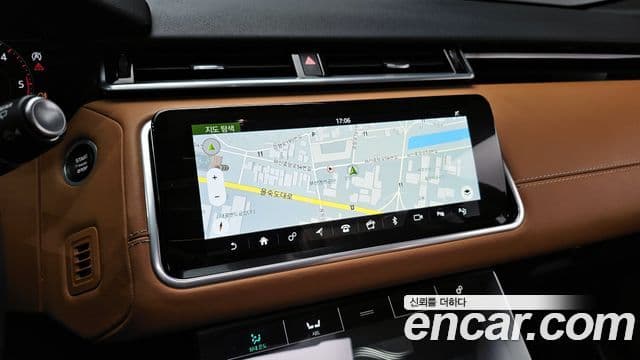 Land Rover Range Rover Velar 2020 — ფოტო 14/20